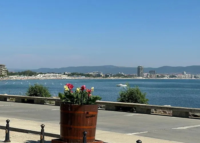 Апартхотел Sea View Private Paradiso B 508 Несебър