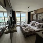 Lejlighedshotel Sea View Private Paradiso B 508 4*